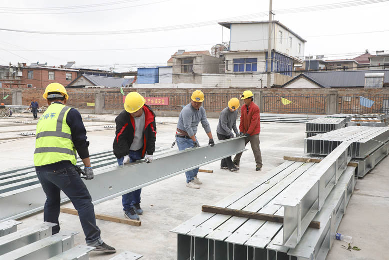 智慧立體停車場建設(shè)現(xiàn)場