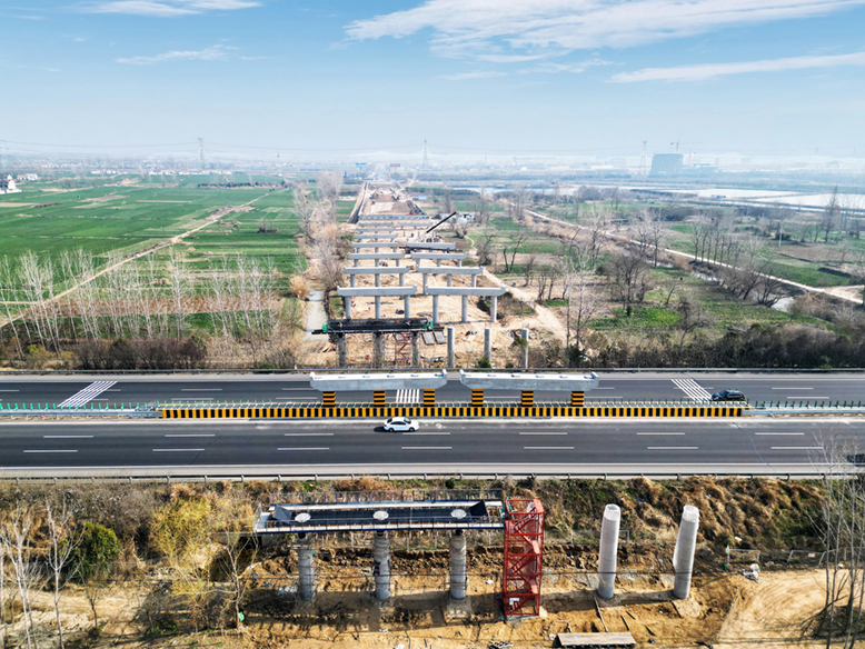 跨沈海高速公路大橋